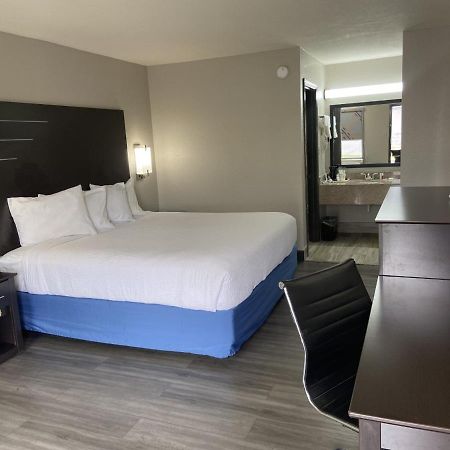 Days Inn By Wyndham Moss Point Pascagoula Zewnętrze zdjęcie