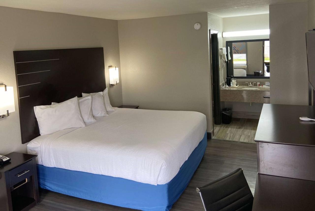 Days Inn By Wyndham Moss Point Pascagoula Zewnętrze zdjęcie